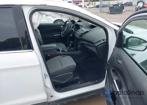 2017 Ford Escape Se from USA, damaged, VIN 1FMCU9GDXHUE50351